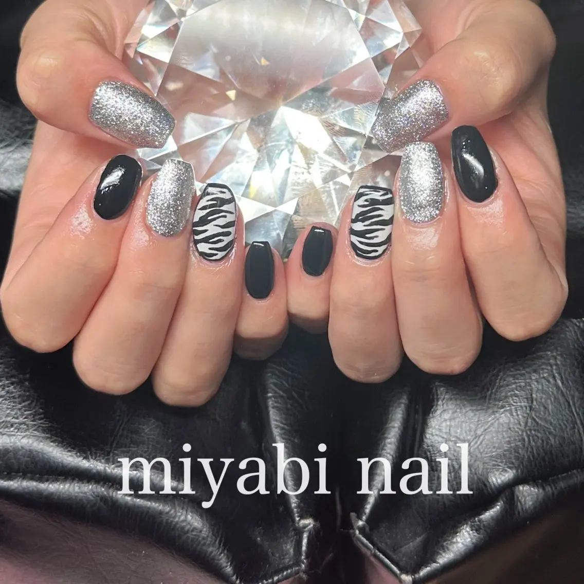 ネイル アニマル柄 アートネイル ジェルネイル ラメ(グリッター) 持ち込み ハンドネイル miyabi nail 桂川駅近くのネイルデザイン