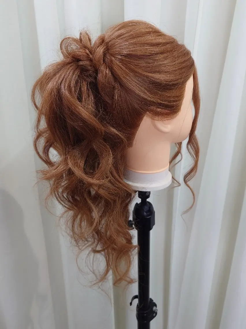 ヘアアレンジ ポニーテール ヘアセット つぐみ ❤︎のヘアスタイル