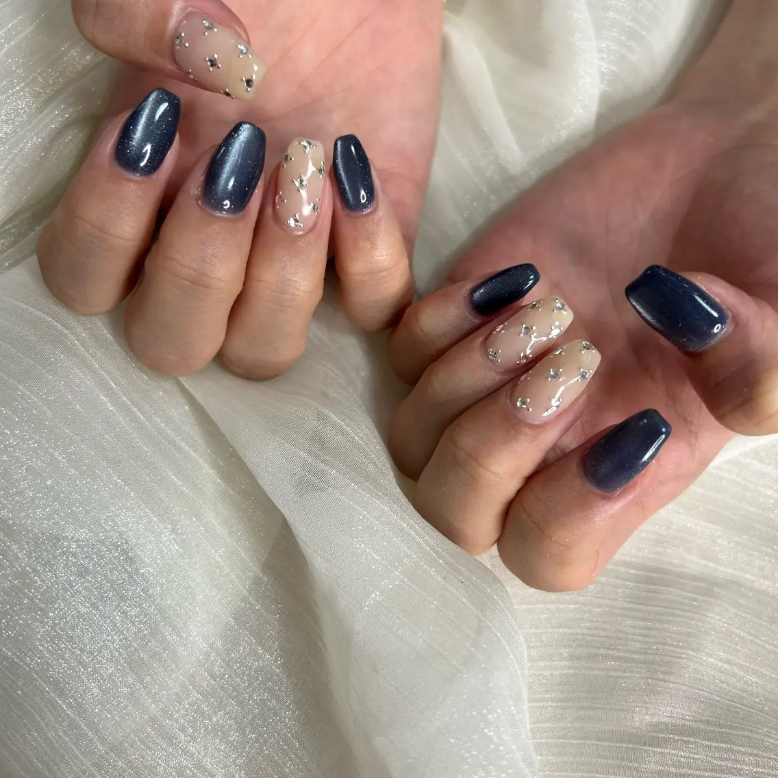 ネイル ハンドネイル 西岡 杏のネイルデザイン