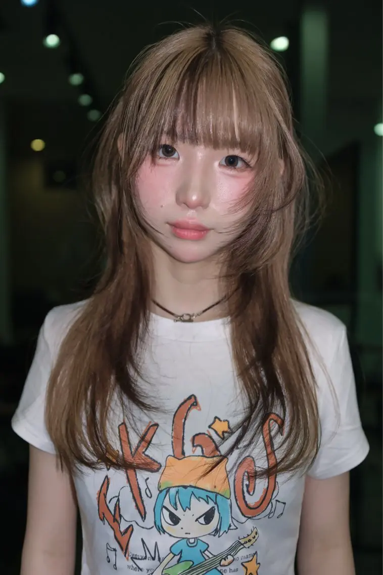 ロング レイヤーカット カット 上山 希望のヘアスタイル