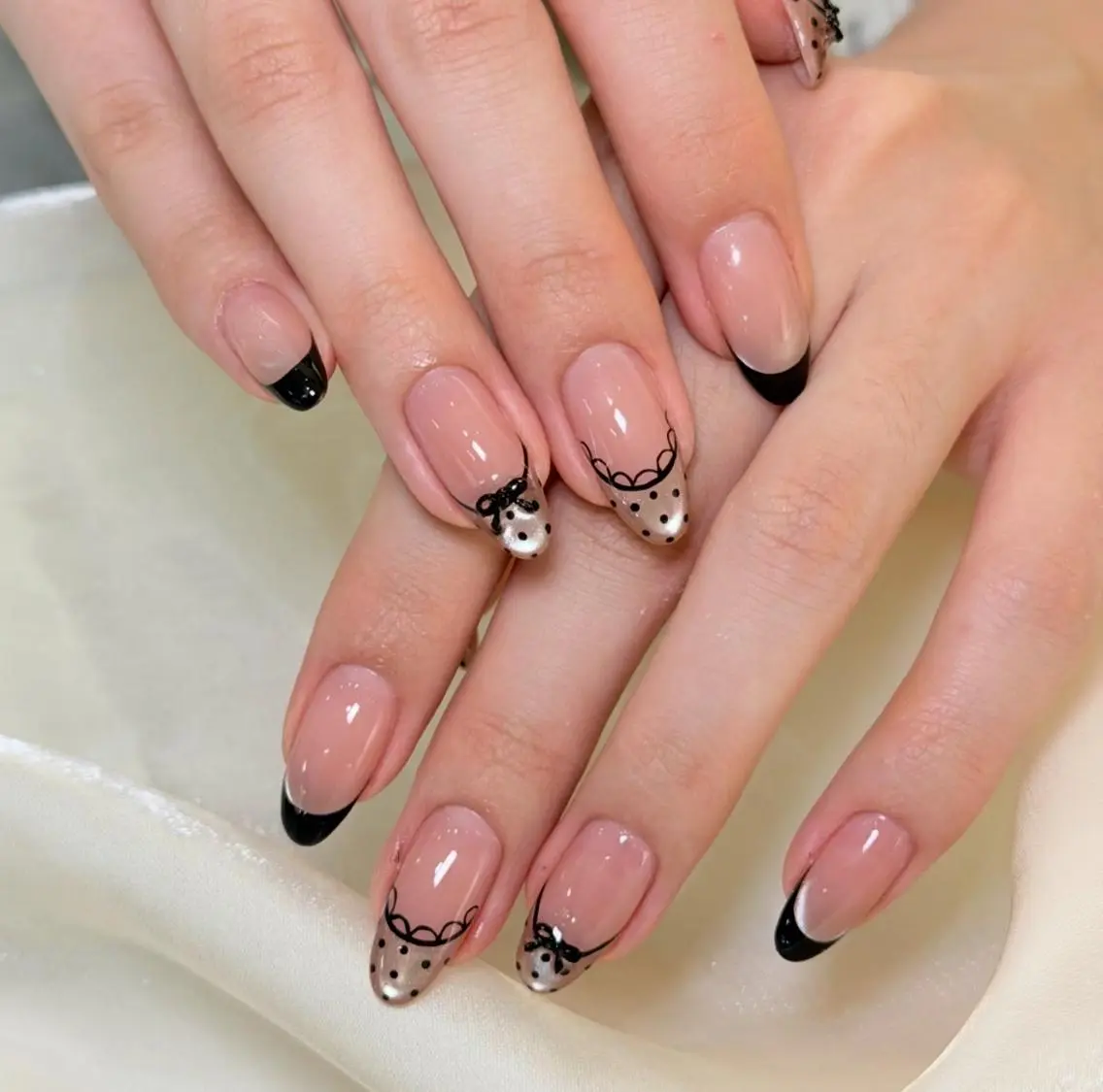 ネイル ハンドネイル 🎀 NaNa_nailのネイルデザイン