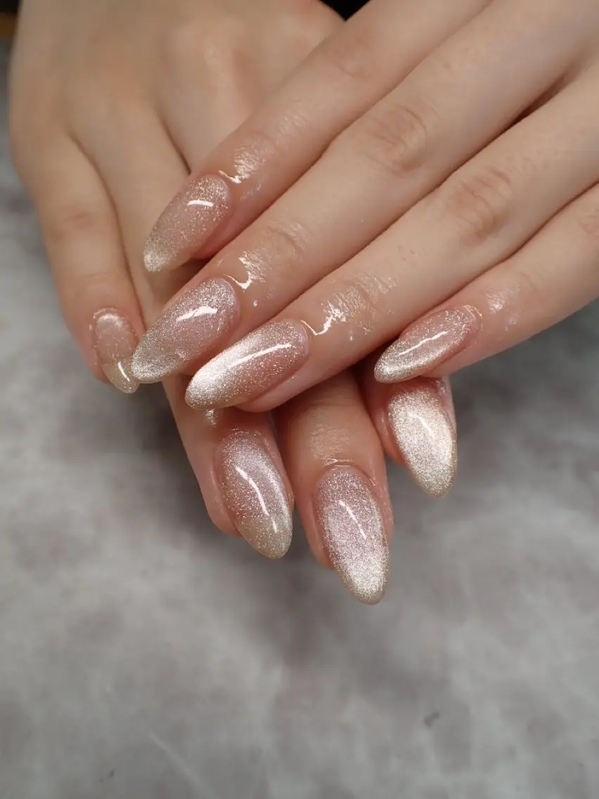 ネイル マグネットネイル ハンドネイル Nailsalon C.U.Eのネイルデザイン