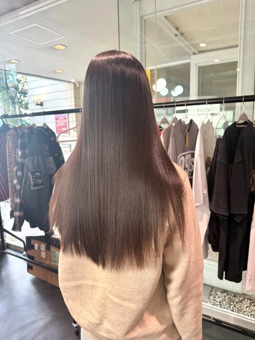 ロング トリートメント 寺澤 歩佳のヘアスタイル
