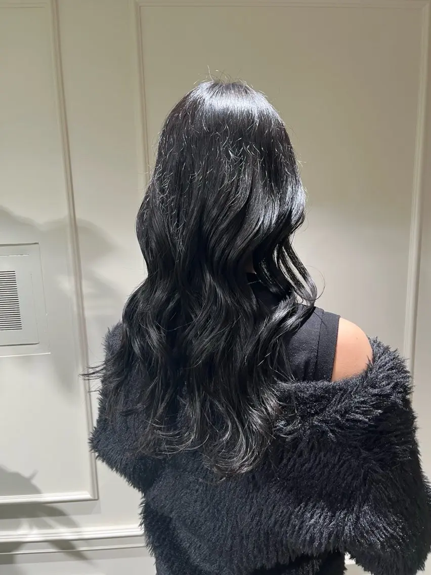 ロング 暖色カラー💞 菊地しおんのヘアスタイル