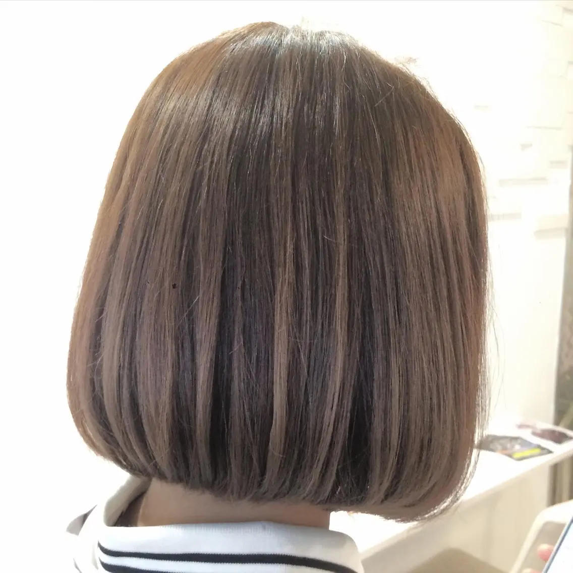 カラー アッシュ アッシュグレー アッシュグレージュ グレージュ エクステ(レミー毛) NINEのヘアスタイル