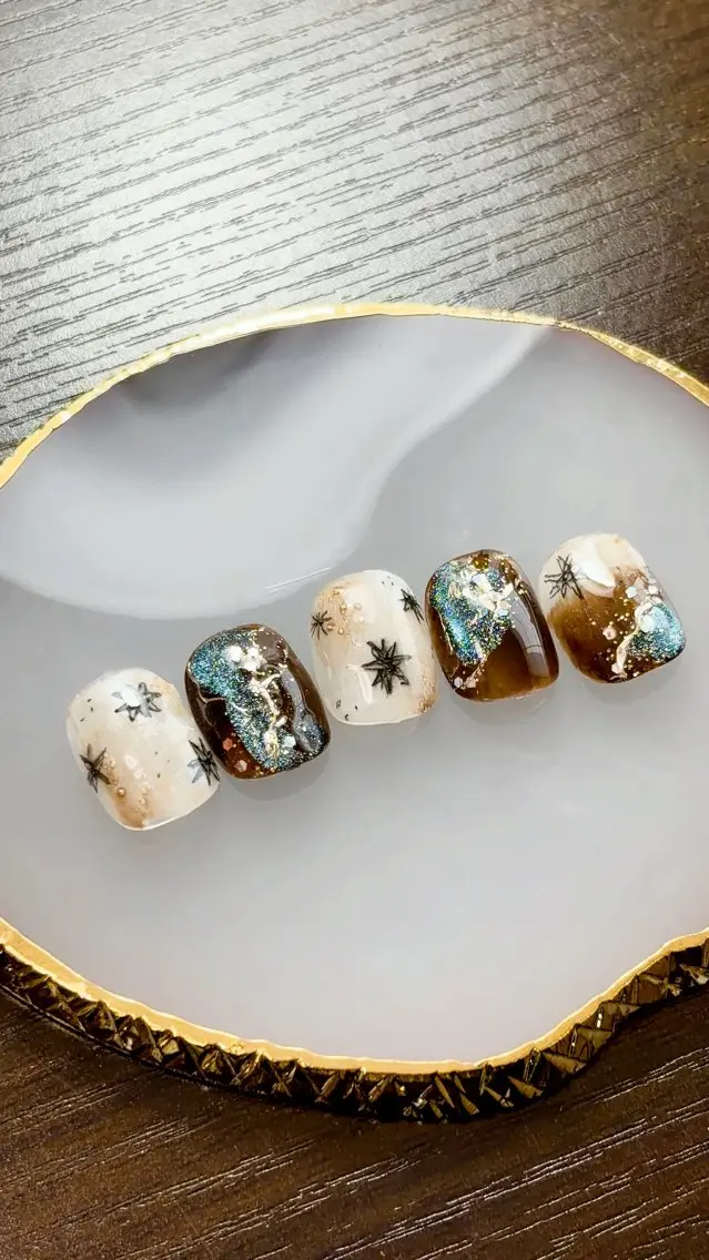 ネイル アートネイル ブルー ブラウン ハンドネイル nail room 凪のネイルデザイン