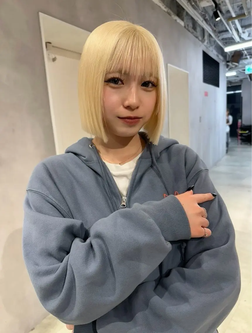 ショート カラー カット ヘアカラー トリートメント ブリーチ特化🌻 ショート/akaneのヘアスタイル