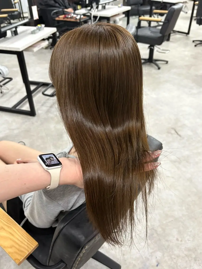ロング カラー ベージュカラー ヘーゼル カット ヘアカラー 盛れる顔まわり✨🎀 レイヤー別所好葉のヘアスタイル