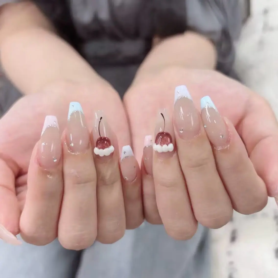 ネイル ハンドネイル Luna Gladeのネイルデザイン