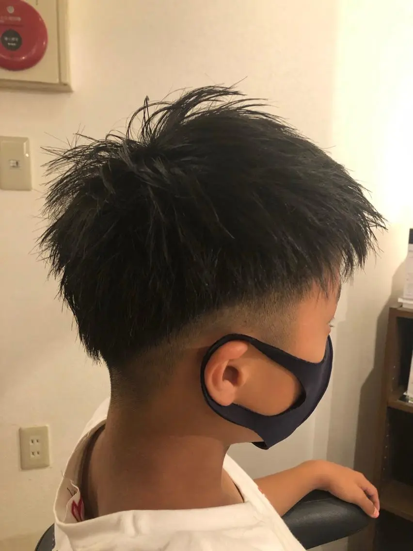 小中学生、キッズカットの写真