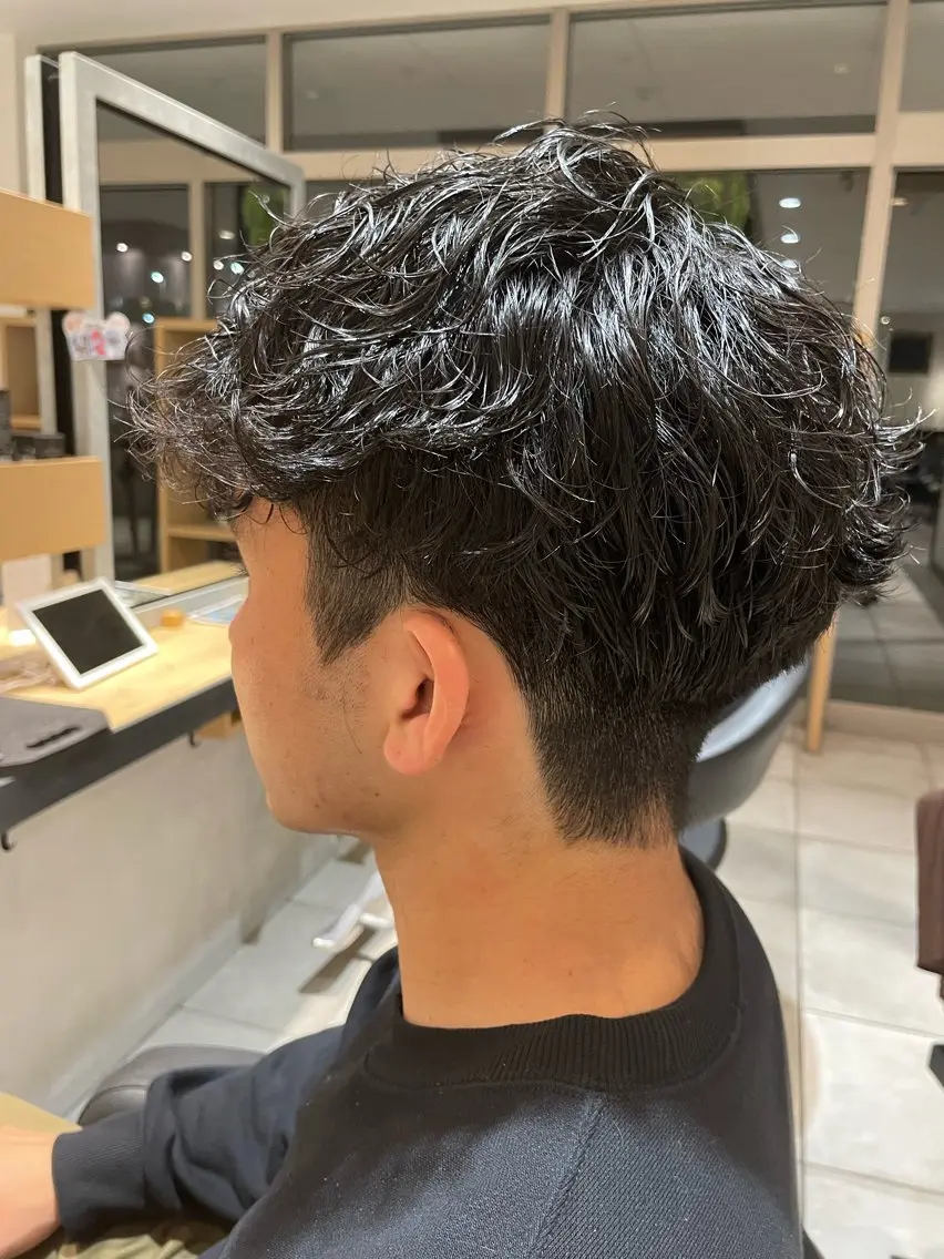 ショート メンズ メンズパーマ 波巻きパーマ カット パーマ トリートメント ヘッドスパ 寺田 翔のヘアスタイル