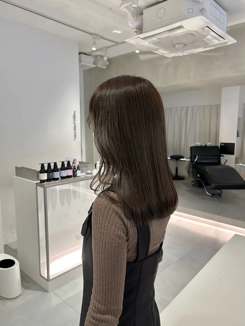 ミディアム カラー カット ヘアカラー 🧚つやさらhair 🧚manakaのヘアスタイル