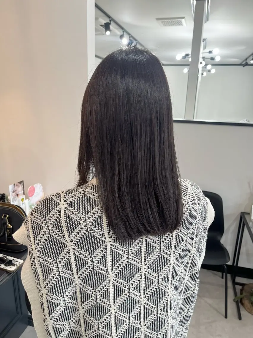 セミロング カラー グレージュ 多田 朝光のヘアスタイル