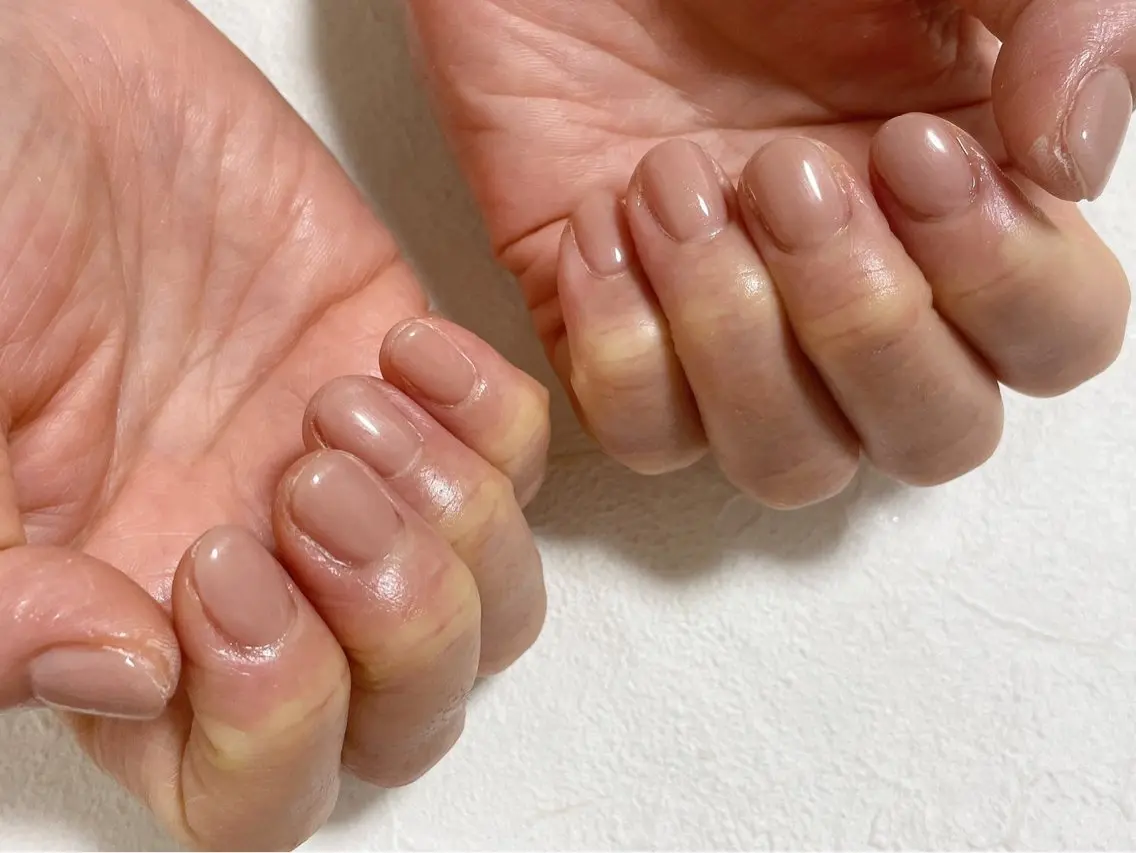 ネイル オーロラネイル フットネイル フレンチネイル ジェルネイル マグネットネイル ハンドネイル mogunail &blowのネイルデザイン