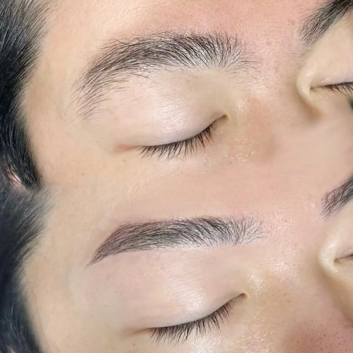 アイブロウWAX【眉毛WAX】🤸🏼自然な眉毛もくっきり眉も⚠️必ずご予約リクエストからご連絡お願いします🙇🏼の写真