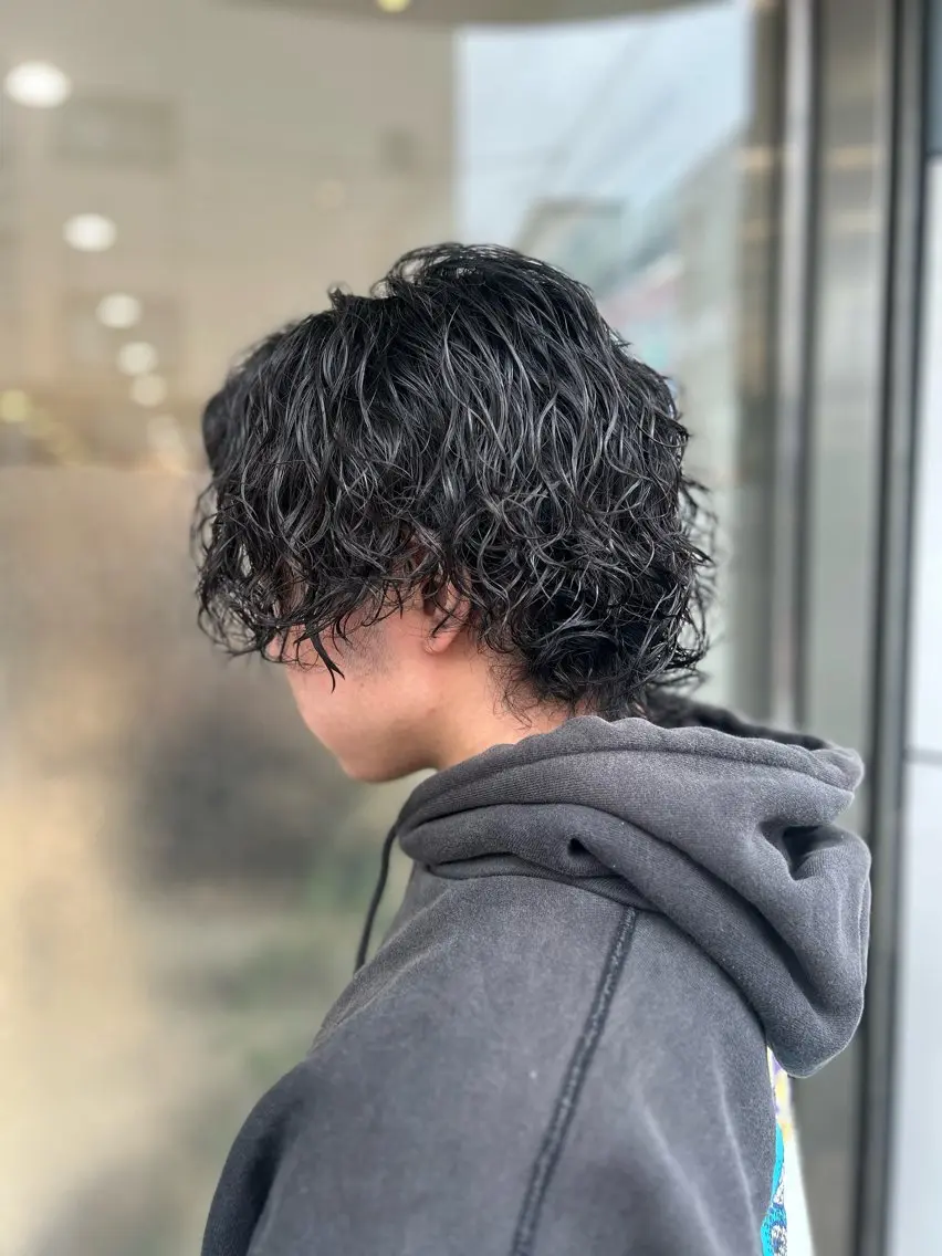 ミディアム メンズ メンズハイライト × perm Runoのヘアスタイル