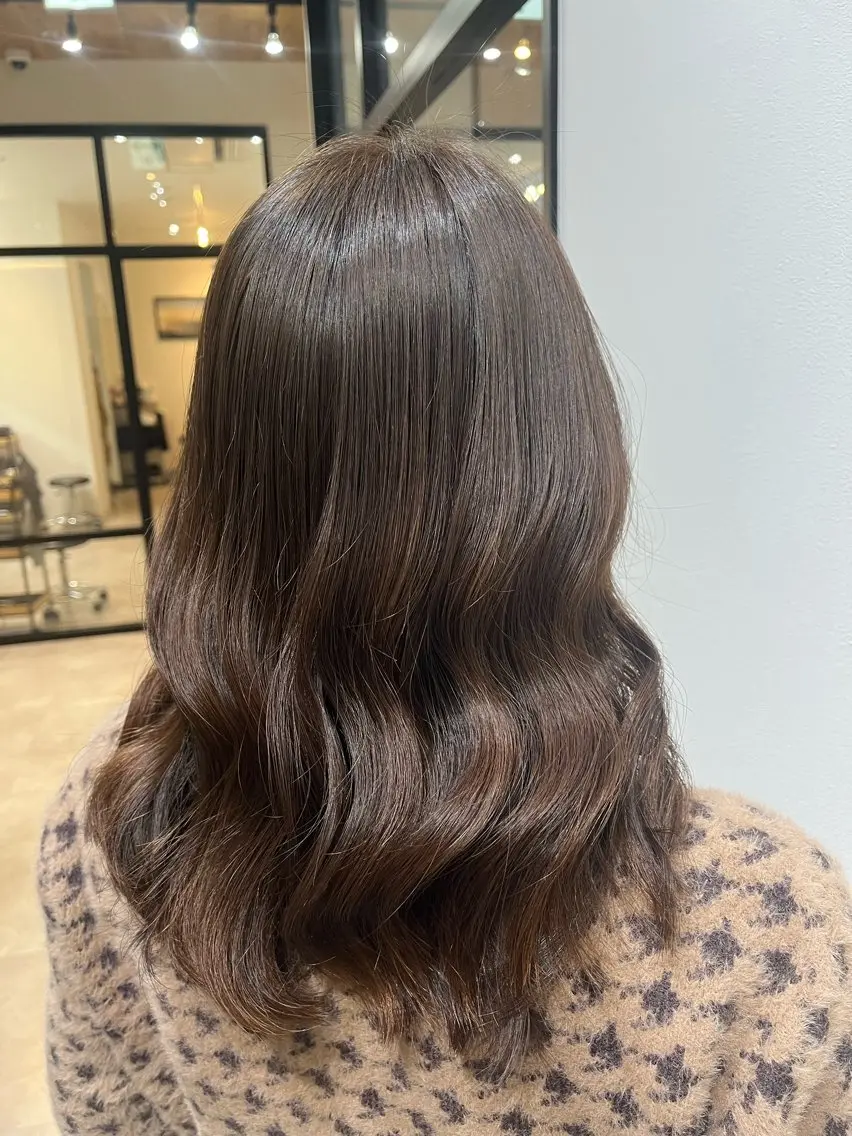 ミディアム 艶カラー推し! なかはらあかりのヘアスタイル