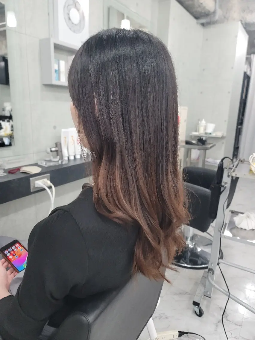 ロング カラー ❇️安達 優心❇️ レイヤー/艶髪特化のヘアスタイル