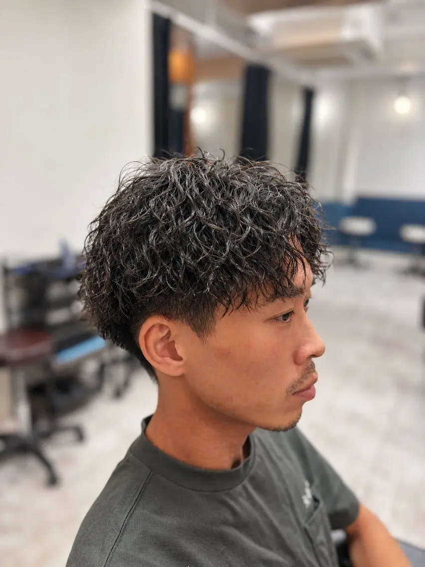 パーマ メンズ メンズサロン リョウタのヘアスタイル