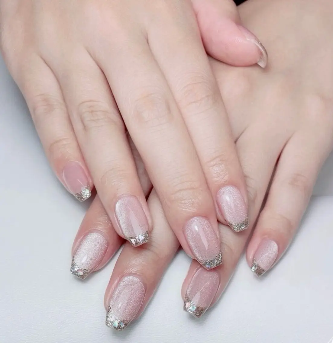 ネイル フレンチネイル ガラスフレンチ Aina nail salonのネイルデザイン