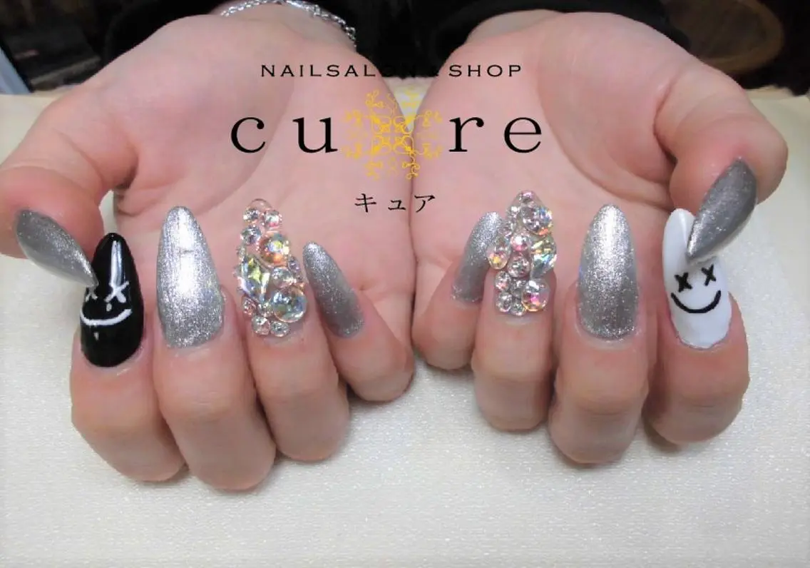 ロング ネイル ネイルサロン Cureのネイルデザイン