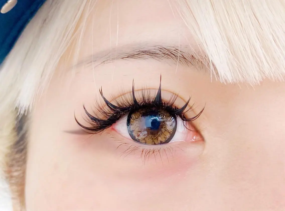 マツエク・マツパ 束感まつ毛 韓国風マツエク ナチュラル マツエク KUMI🤎Eye lash🌻新大久保のマツエク・マツパデザイン