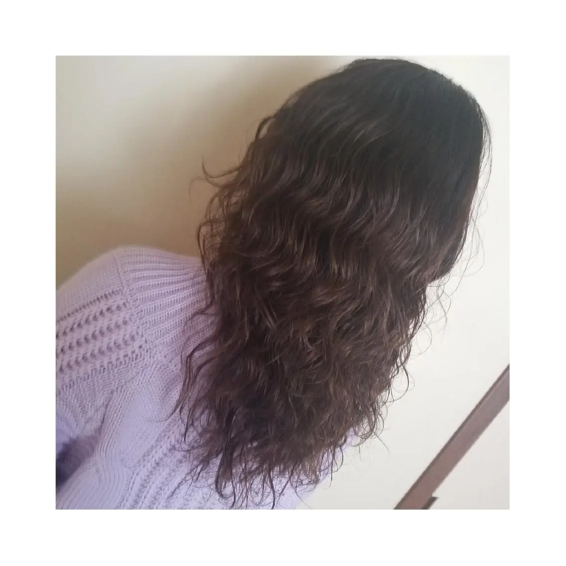 ロング カラー 荒山 栞奈のヘアスタイル
