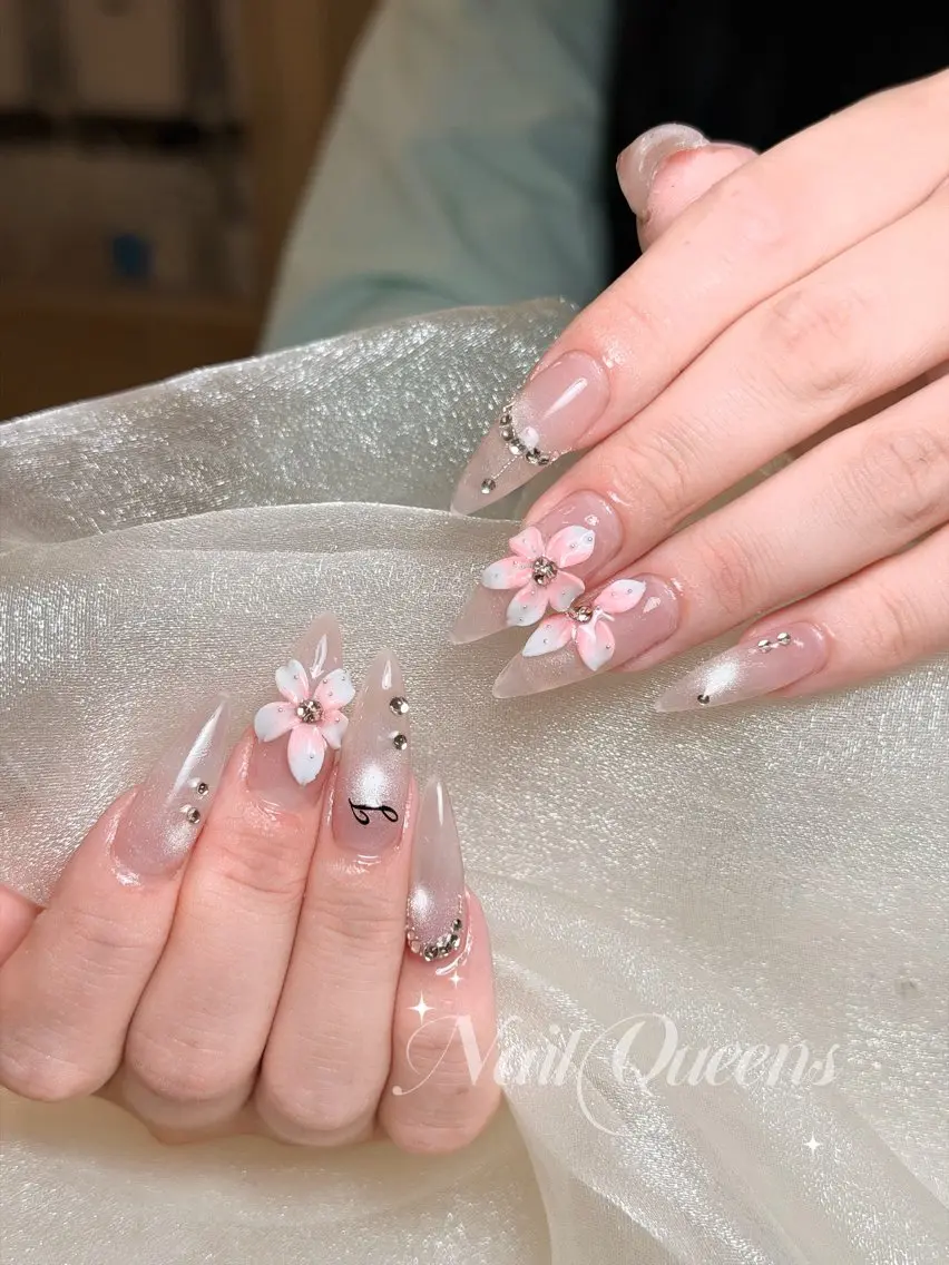 ネイル ハンドネイル ネイル👑クイーンズ NailQueensのネイルデザイン