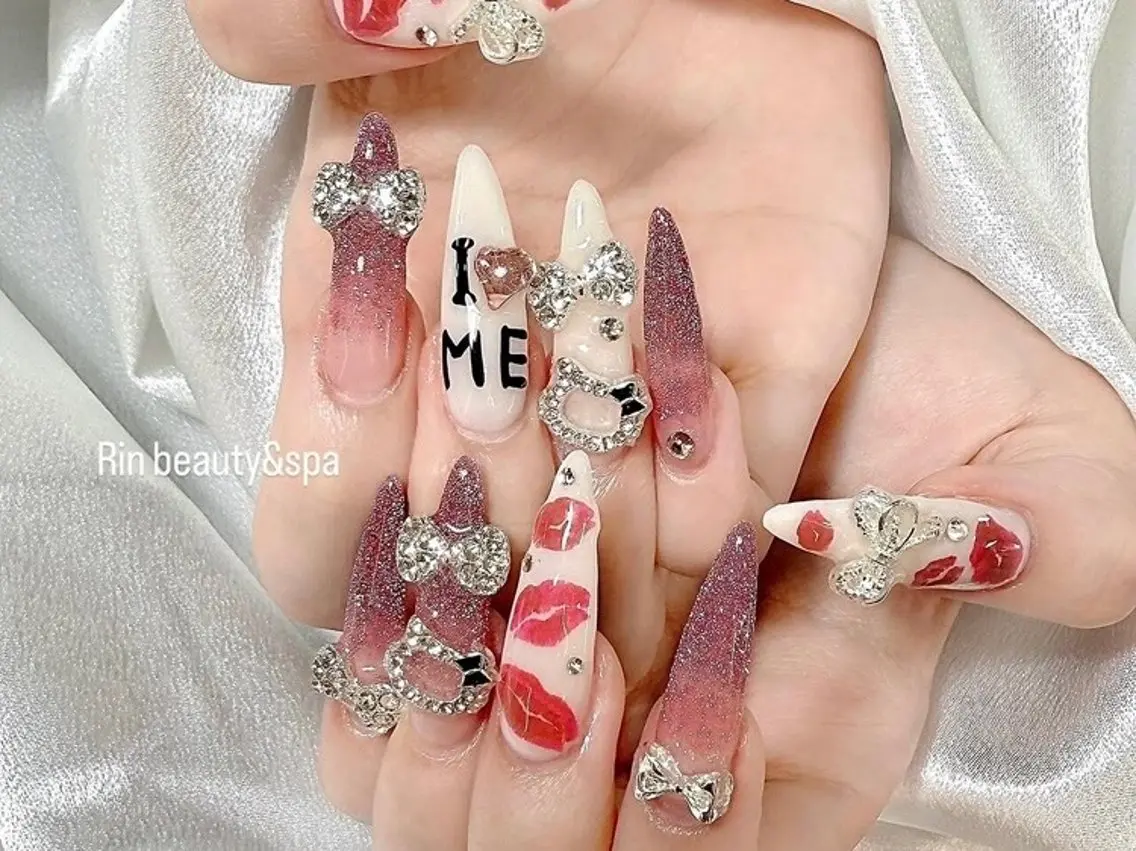 ロング Rin Nail 新大久保店のネイルデザイン
