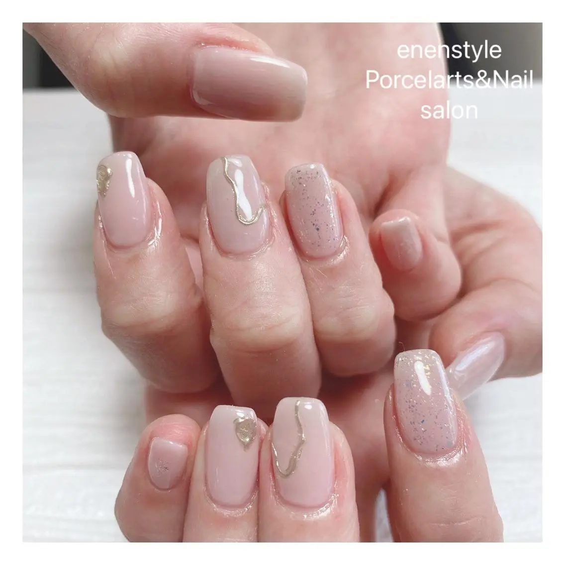 ミディアム ネイル ハンドネイル 🐾enen style 🐾のネイルデザイン