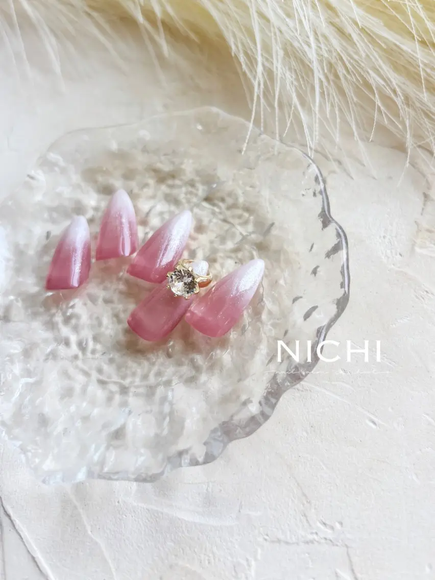 ネイル ハンドネイル NICHI 田所梨英のネイルデザイン