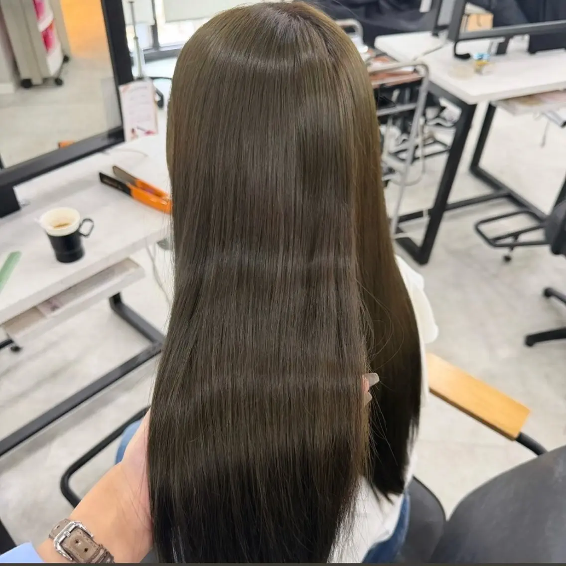 ロング ヘアカラー トリートメント 縮毛矯正\髪質改善 🫧拓都のヘアスタイル