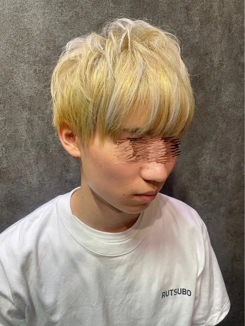 【メンズ】カット+ブリーチ+全体カラー⚡️の写真