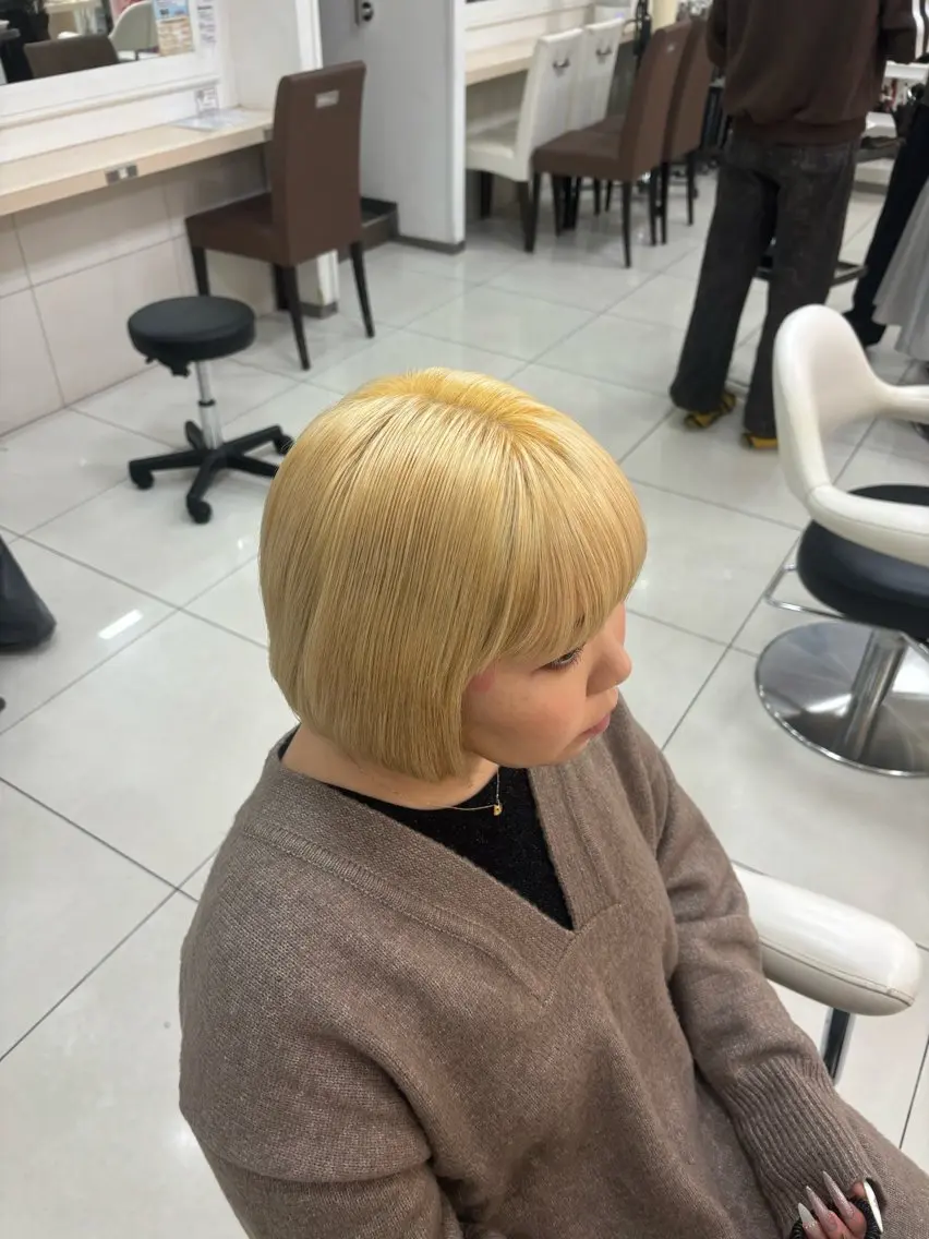 ショート カラー keany錦糸町 ハセベユウのヘアスタイル