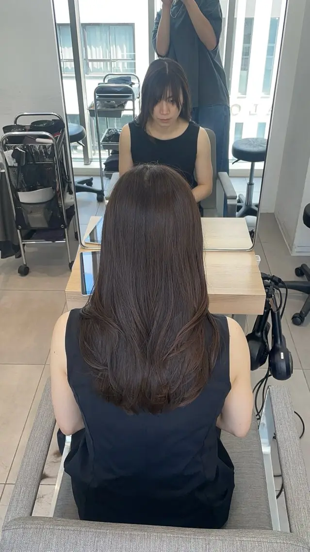 ロング カラー 髪質改善 ✨髪質改善✨美髪 矯正🫧小泉のヘアスタイル