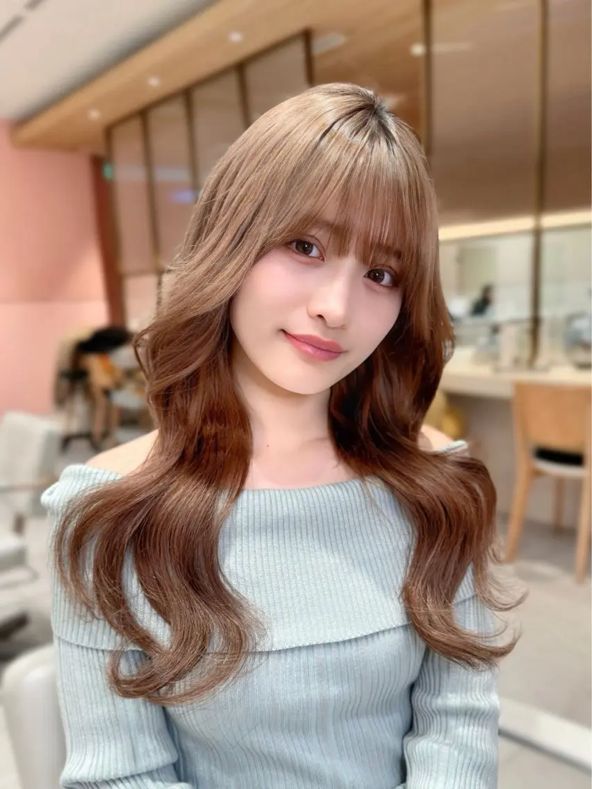 セミロング カラー カット ヘアカラー トリートメント ヘッドスパ ヘアセット 韓国ヘア/レイヤー/ 顔まわり/りょーとのヘアスタイル