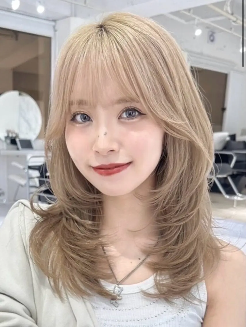 🌟25日(金)講習モデル ミディアムレイヤー （※東京美容室の代表の方がカットします。）撮影、掲載が可能な方のみの写真
