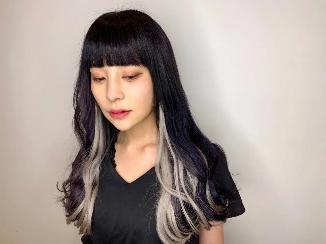 ロング カラー シールエクステ イヤリングカラー インナーカラー エクステ シールエクステ♦️ レイヤー♦️福田晃大のヘアスタイル