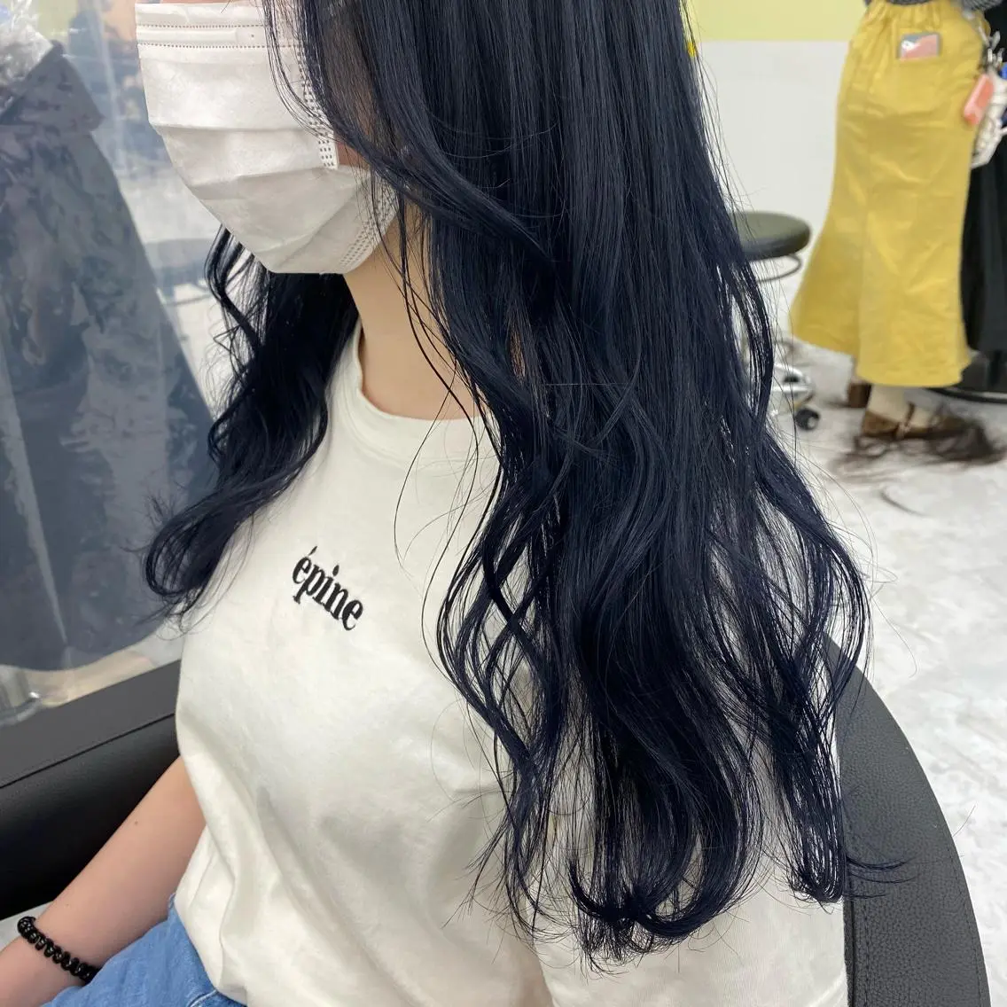 セミロング カラー ヘアアレンジ ヘアカラー トリートメント mai🍑暖色カラー /レイヤー💖のヘアスタイル