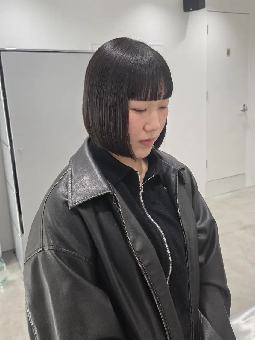 ショート ボブ 小顔カット カット ヘアカラー トリートメント YOKUTO/透明感 ️カラー30日空き有のヘアスタイル