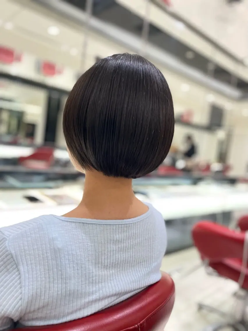 ショート パーマ ショートヘア 縮毛矯正 カット 縮毛矯正 桂嵩太｜ 韓国レイヤー×艶髪のヘアスタイル