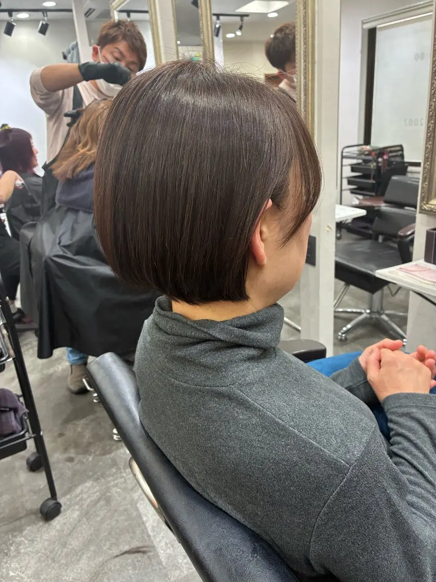ショート ショートボブ ボブ ショートヘア カット ヘアカラー トリートメント 五十嵐 満梨奈のヘアスタイル