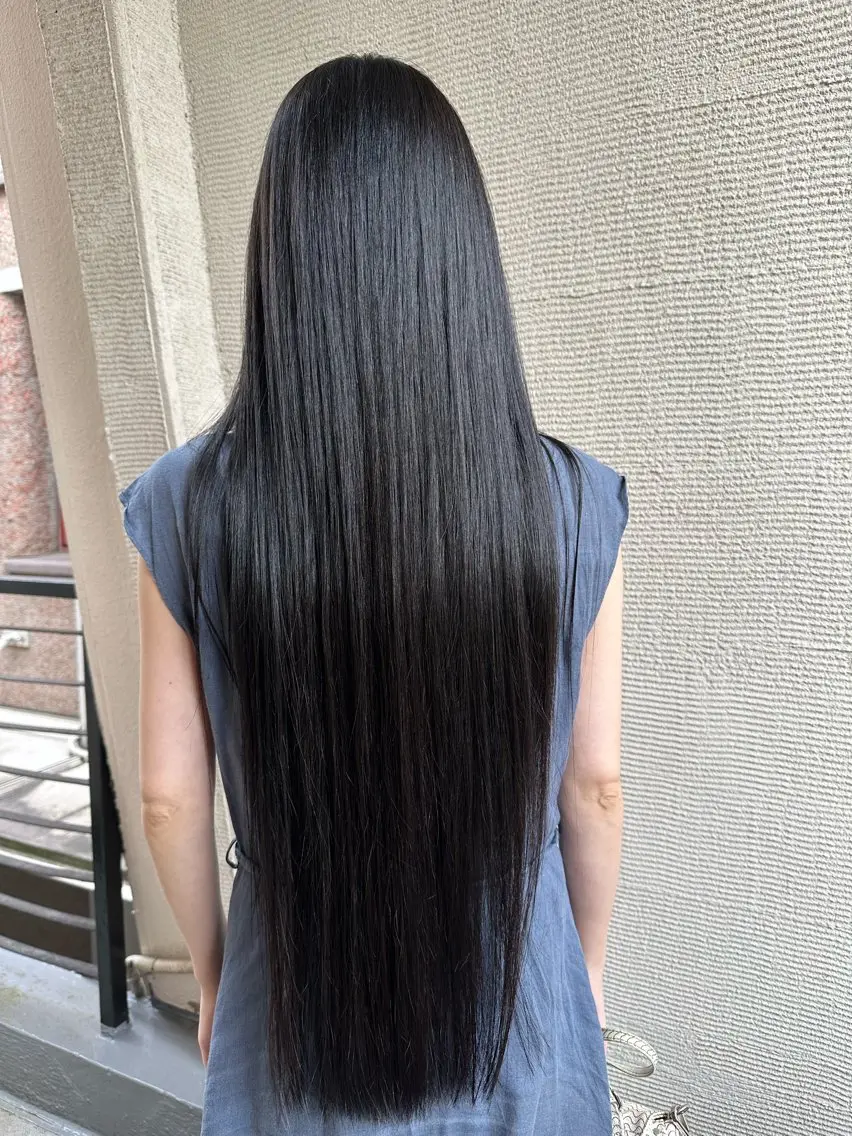 ロング カラー 庭山 理沙のヘアスタイル