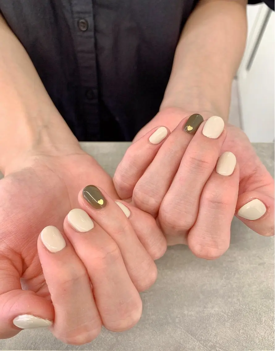 ネイル ハート ハンドネイル Sari ✳︎のネイルデザイン