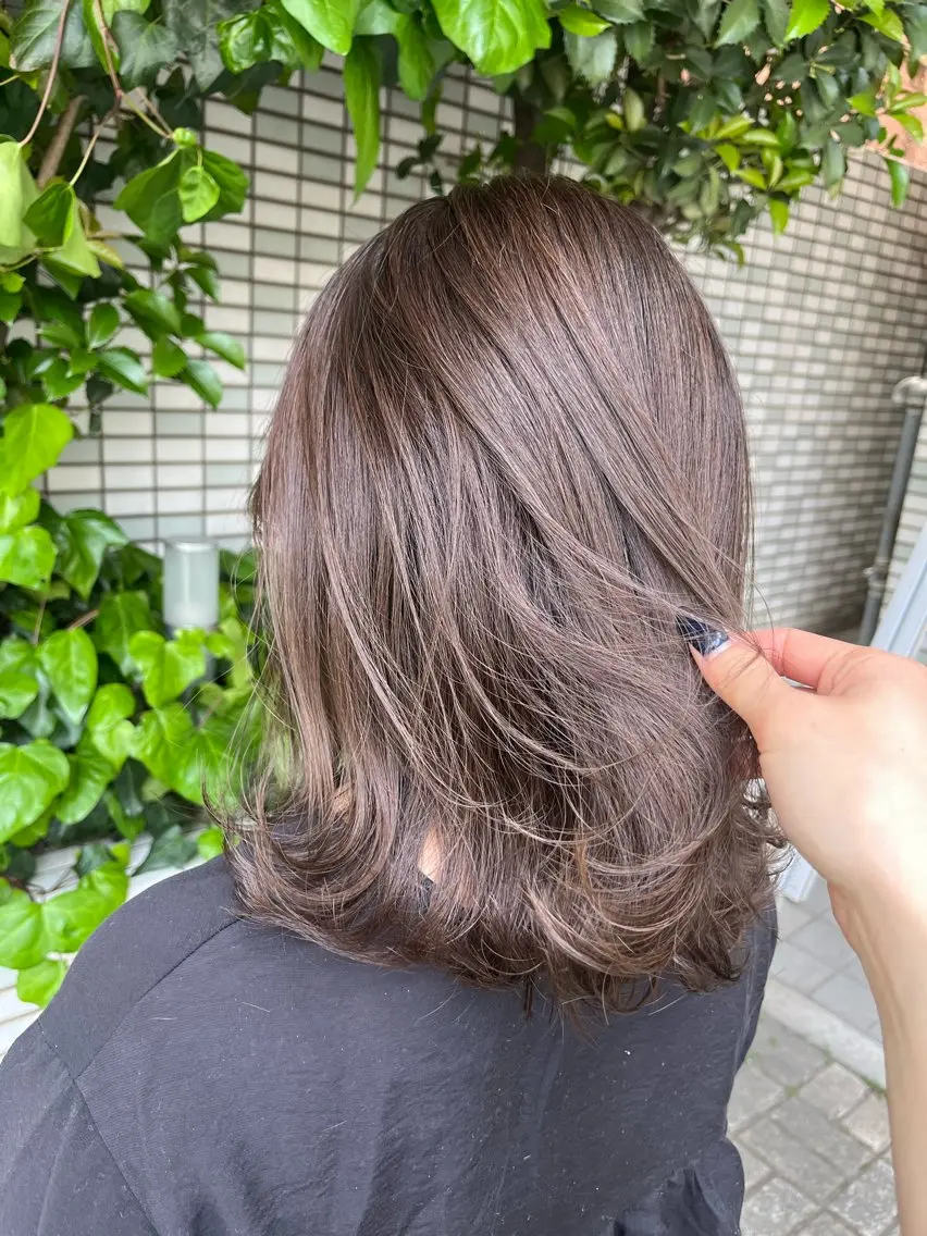 ミディアム カラー IMARI /のヘアスタイル
