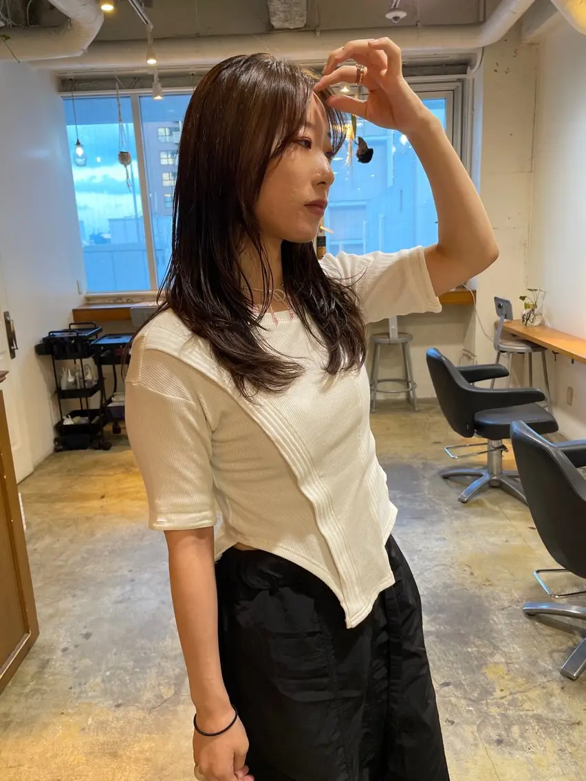 ミディアム カラー レイヤーカット カット ヘアカラー トリートメント レイヤー/似合わせ TAKUYAのヘアスタイル
