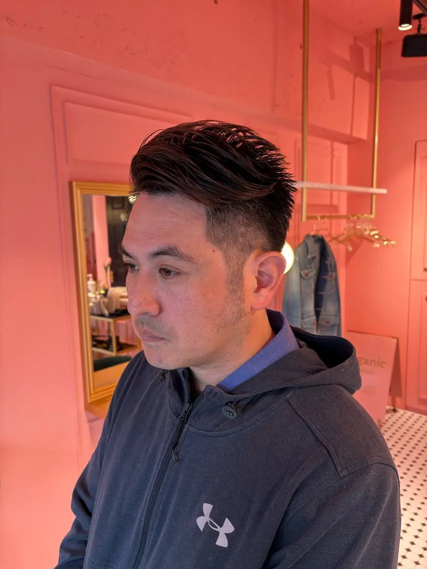 ショート メンズ アップバング 樋口 花穂のヘアスタイル