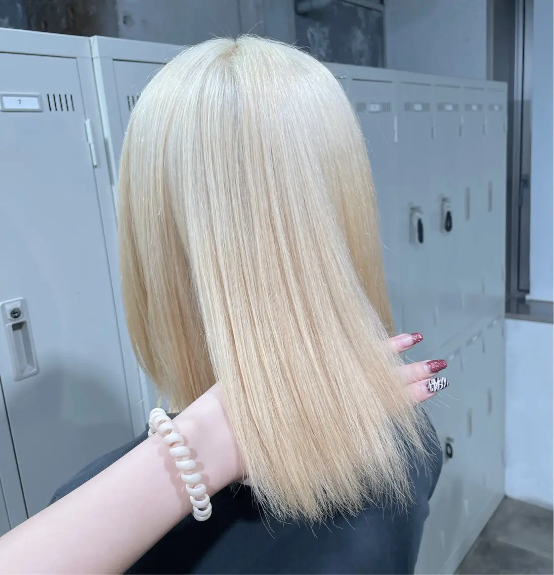 ミディアム カラー ヘアカラー ハイトーン 横浜💞ミオのヘアスタイル