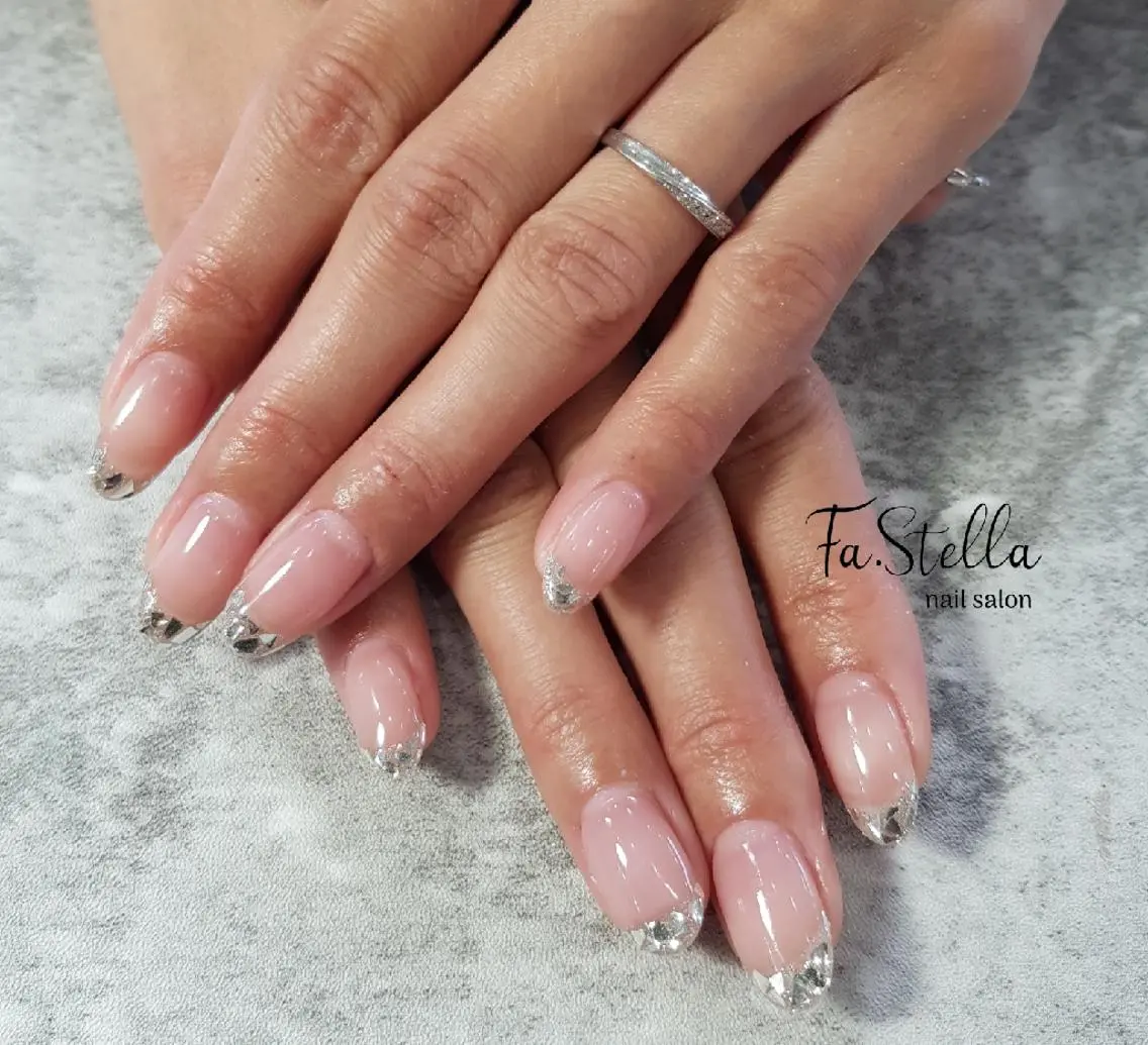 ロング ネイル フレンチネイル ガラスフレンチ Fa.Stella ファステラ のネイルデザイン
