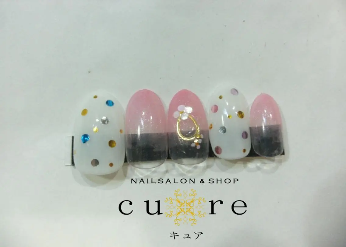 ネイル ジェルネイル ネイルサロン Cureのネイルデザイン